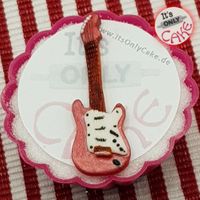 itsonlycake.de-gitarre-guitar-kent-cupcake-topper-fondant01s