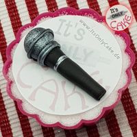 itsonlycake.de-tina-turner-80th-cupcake-topper-fondant03s